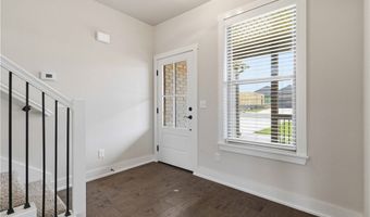 6704 Orange Ave, Bentonville, AR 72713