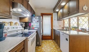 1305 LEHIGH St, Allentown, PA 18103