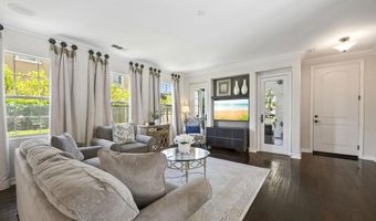15517 Canton Rdg, San Diego, CA 92127