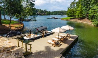 37 Holly Ln, Alexander City, AL 35010