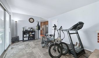 813 Pearse Ave, Auburn, IN 46706
