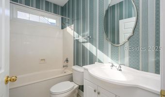 7 Crescent Cir, Bluffton, SC 29910