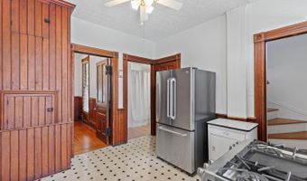 403 N Locust St, Adrian, MI 49221