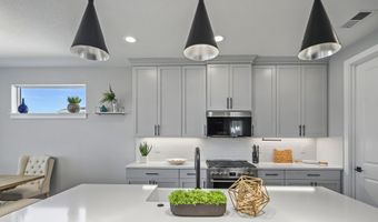 12435 SW SILVERTIP St, Beaverton, OR 97007