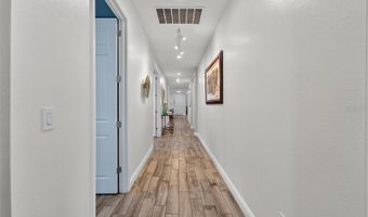 623 WINTERSIDE Dr, Apollo Beach, FL 33572