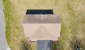 27 Streamview Dr, Cumberland, RI 02864
