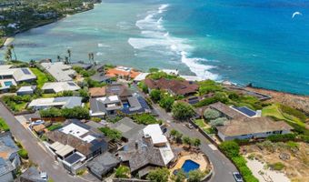 4134 Black Point Rd, Honolulu, HI 96816