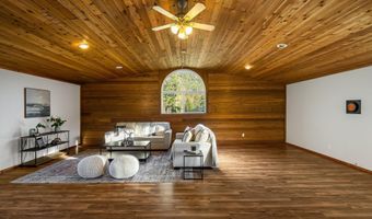 526 Mountain View Rd, Clark Fork, ID 83811