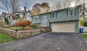60 North St, Cranston, RI 02920
