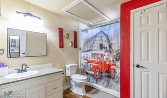 1502 Avenue N N, Anson, TX 79501