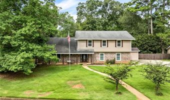 901 CHEROKEE Rd, Auburn, AL 36830