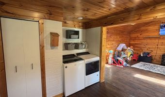 8282 Salem, Athens, OH 45701