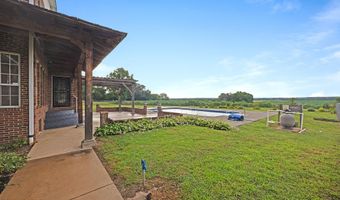 1150 Norris Crossing Rd, Bells, TN 38006