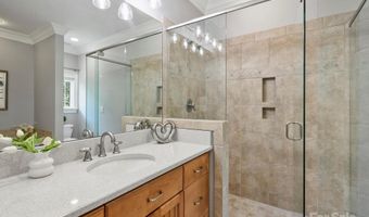 2207 Trapper Ct, Charlotte, NC 28270