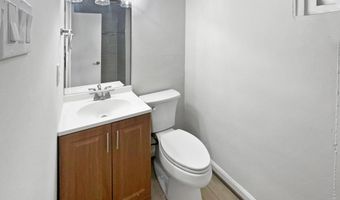 12511 CALVERT HILLS Dr, Beltsville, MD 20705