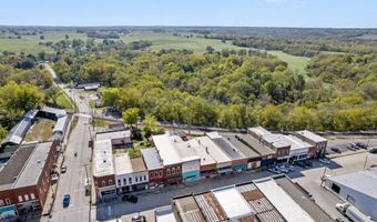 111-115 W Main St, Ash Grove, MO 65604