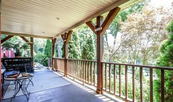 51 Rice Ln, Beacon Falls, CT 06403