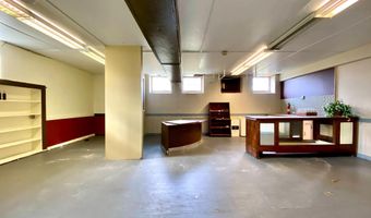 8 COMMONWEALTH Ave, Claymont, DE 19703