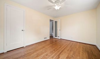 21 Oakwood Mnr, Cromwell, CT 06416