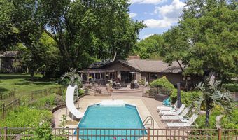 40484 Sunset Dr N, Antioch, IL 60002