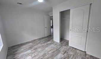 55515 LISA St, Astor, FL 32102