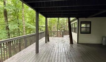 352 N Peak Dr, Alpharetta, GA 30022