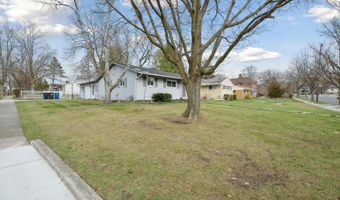 2996 Lakeview Dr, Ann Arbor, MI 48103