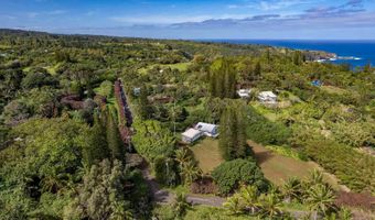 210 Door Of Faith Rd, Haiku, HI 96708
