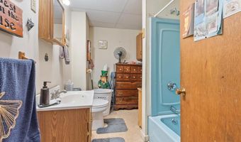 50 Exchange St, Athol, MA 01331