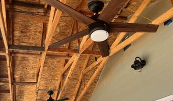 29325 Goldfinch Dr, Bonanza, OR 97623