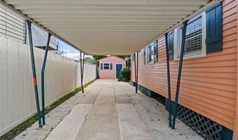 411 LEBEAU St, Arabi, LA 70032