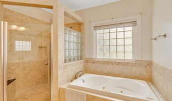 9237 Leaf Brook Ln, Apison, TN 37302