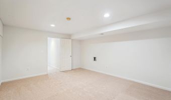 42924 MAPLEGROVE Ct, Ashburn, VA 20147