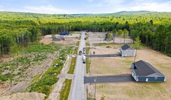 633 Streamside Ave, Hermon, ME 04401