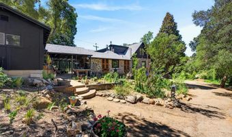24185 Wildwood Glen Ln, Alpine, CA 91901