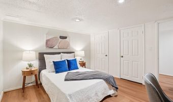 2824 S ABINGDON St A2, Arlington, VA 22206