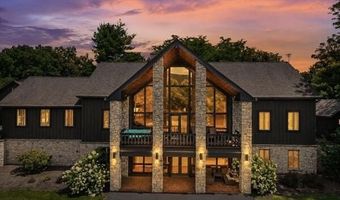 622 Golf Course Rd, Altoona, PA 16601