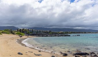 111 KAHULUI BEACH Rd A121, Kahului, HI 96732
