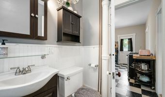11 Summer St, Barre, VT 05649