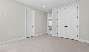 881 N MANCHESTER St, Arlington, VA 22205