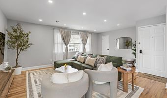 728 KENNEDY Blvd 3, Bayonne, NJ 07002