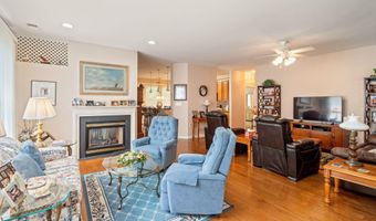 8 Whitecaps Ter, Barnegat, NJ 08005