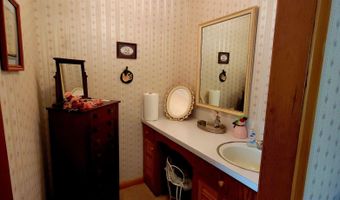 94 Hobbs St, Arlington, KY 42021