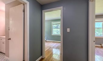 107 Colbrook Dr, Arlington, VT 05250