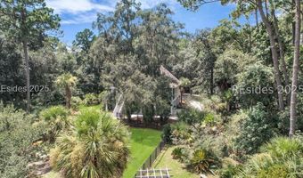 23 Little Creek Rd, Beaufort, SC 29907