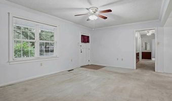 2008 McIntosh Rd, Albany, GA 31701
