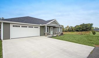 233 Falcon Ave, Bellefontaine, OH 43311