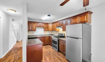 506 King St APT 11, Bristol, CT 06010