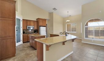 21777 Poppy Rd, Apple Valley, CA 92308