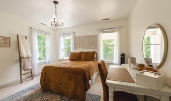 4894 GILBERT STATION Rd, Barboursville, VA 22923